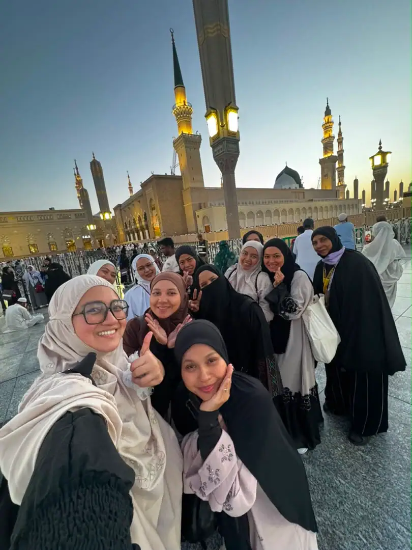Gambar daripada ulasan Hadief Zaquan